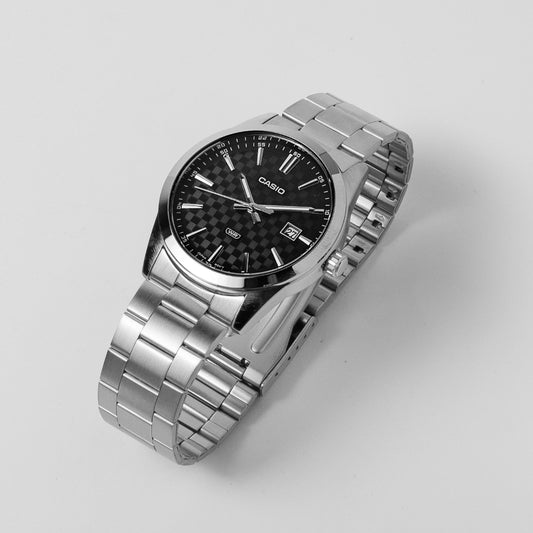 Casio Men’s Black Dial Stainless Steel Analog Watch MTP-VD03D-1A – Date Display