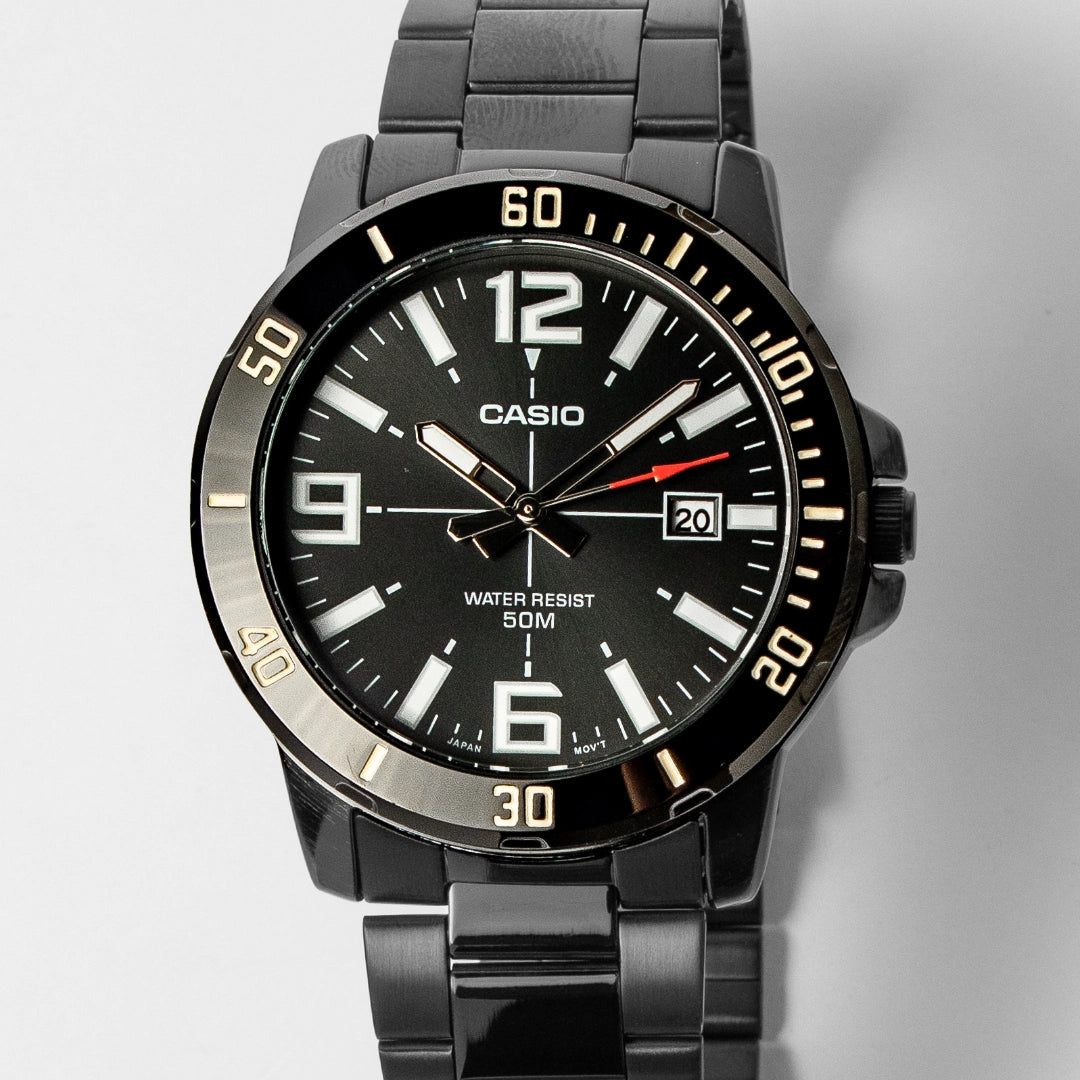 Casio Men’s Black Dial Stainless Steel Watch MTP-VD01B-1BVUDF – Bold Design, Date Display