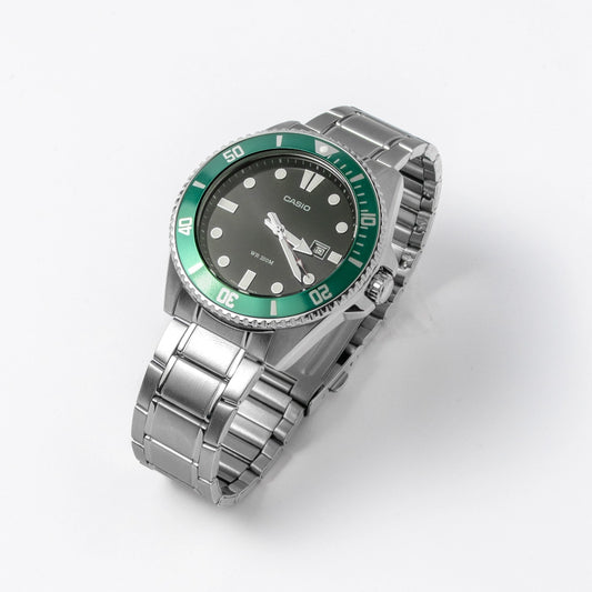 Casio Men’s Stainless Steel Diver Watch MDV-107D-3A – Adventure Ready