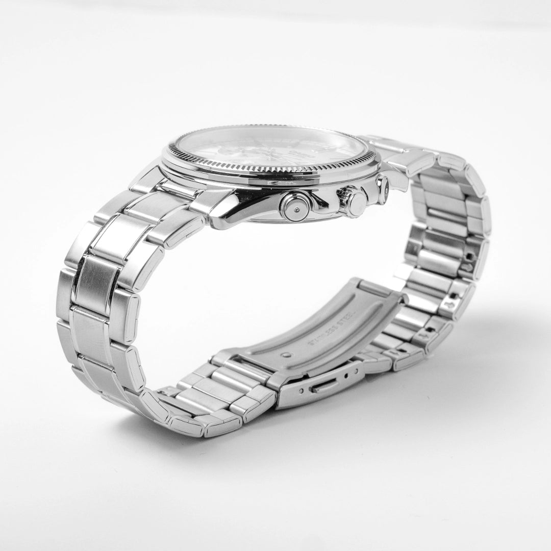 Casio Men’s Stainless Steel Multifunction Watch MTP-1375D-7A – Elegant Utility